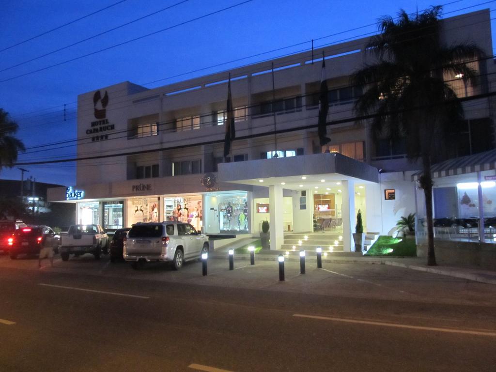 Hotel Caparuch Santa Cruz de La Sierra Bagian luar foto